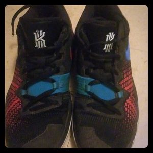 Kyrie Ervin shoes